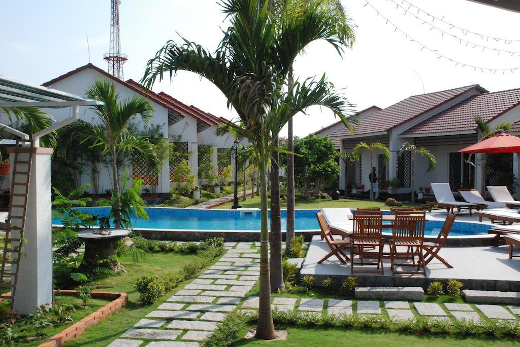 Kim Village Resort Mui Ne Phan Thiết Buitenkant foto